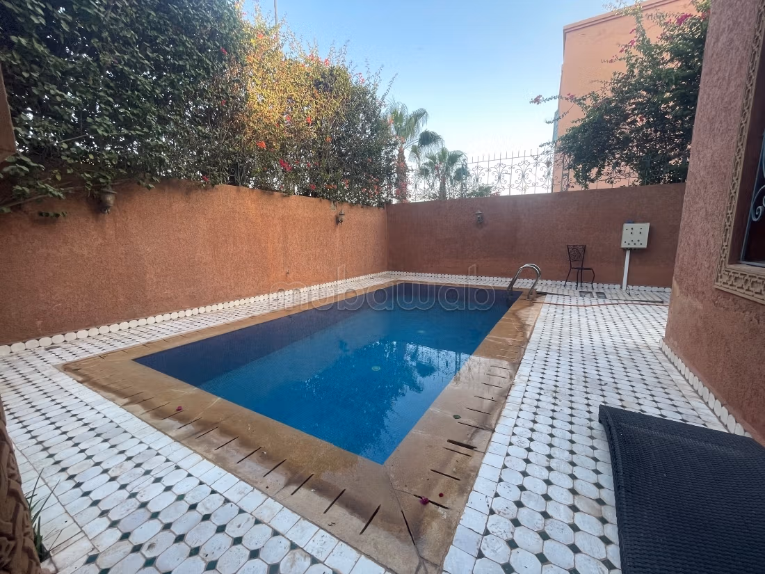 Suntuosa villa en venta en Hay Targa. 5 hermosas habitaciones. Mobiliario