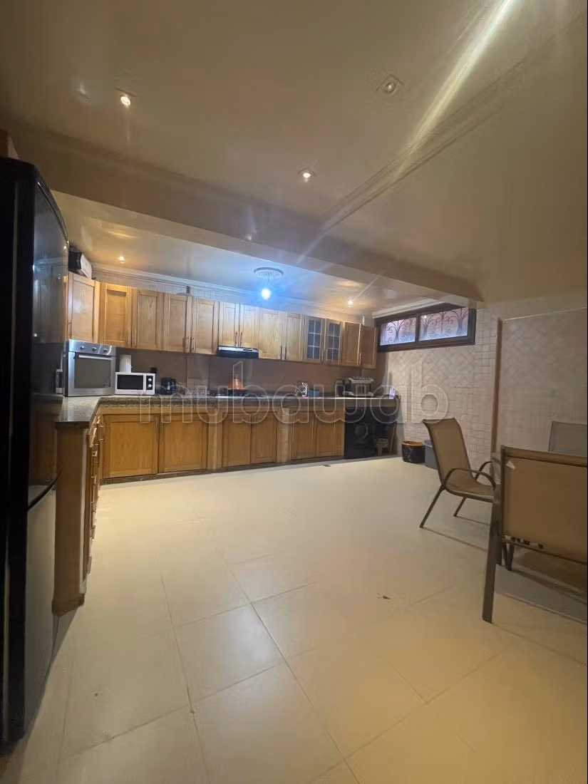 Suntuosa villa en venta en Hay Targa. 5 hermosas habitaciones. Mobiliario