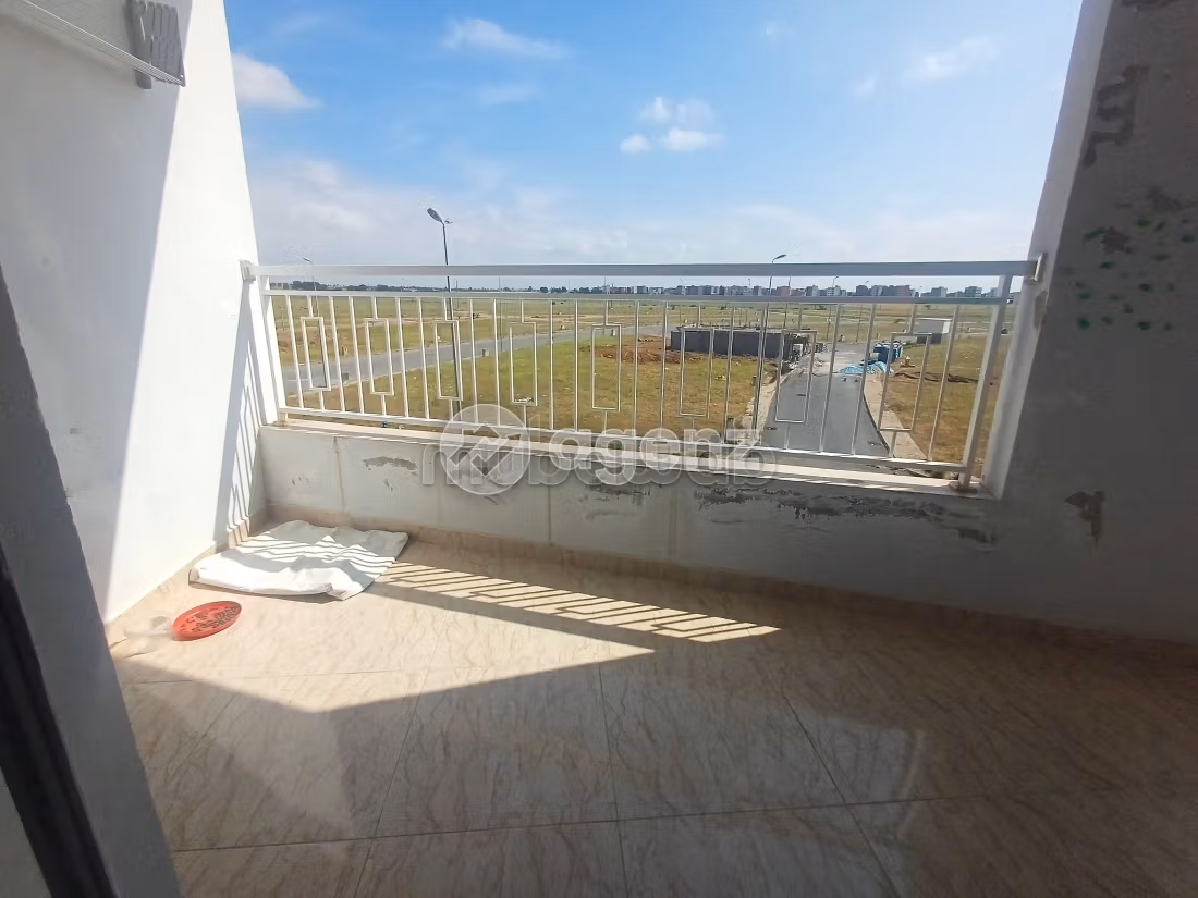 Apartamento en venta 107 m², 3 habitaciones Benslimane Benslimane