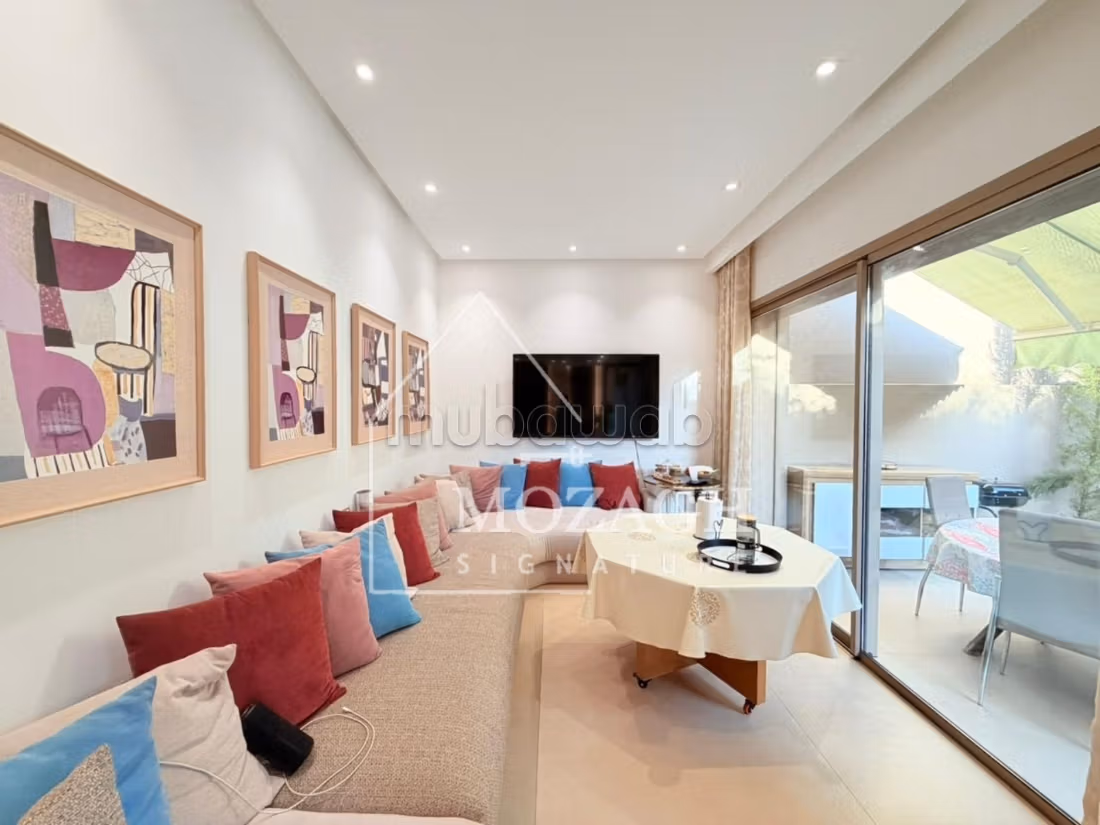 Superba villa di 300M2 - Quartiere Targa