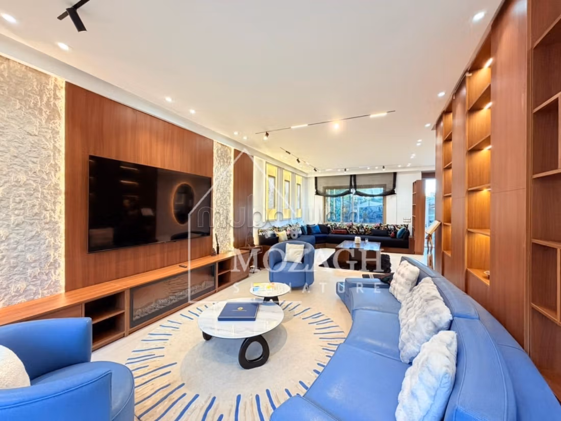 Superba villa di 300M2 - Quartiere Targa