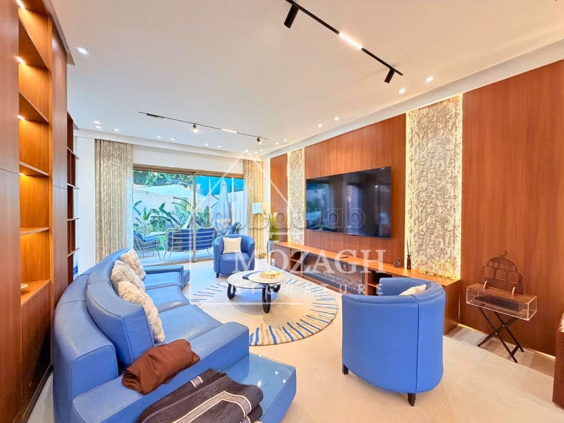 Superba villa di 300M2 - Quartiere Targa