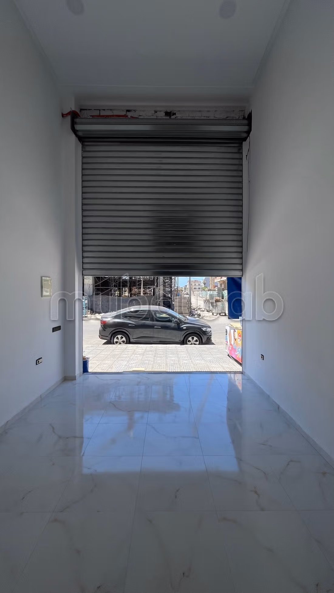 Magasin à louer 66m² avec mezzanine – Aïn Sebaâ