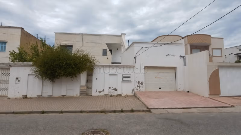 À vendre un immeuble à ben arous