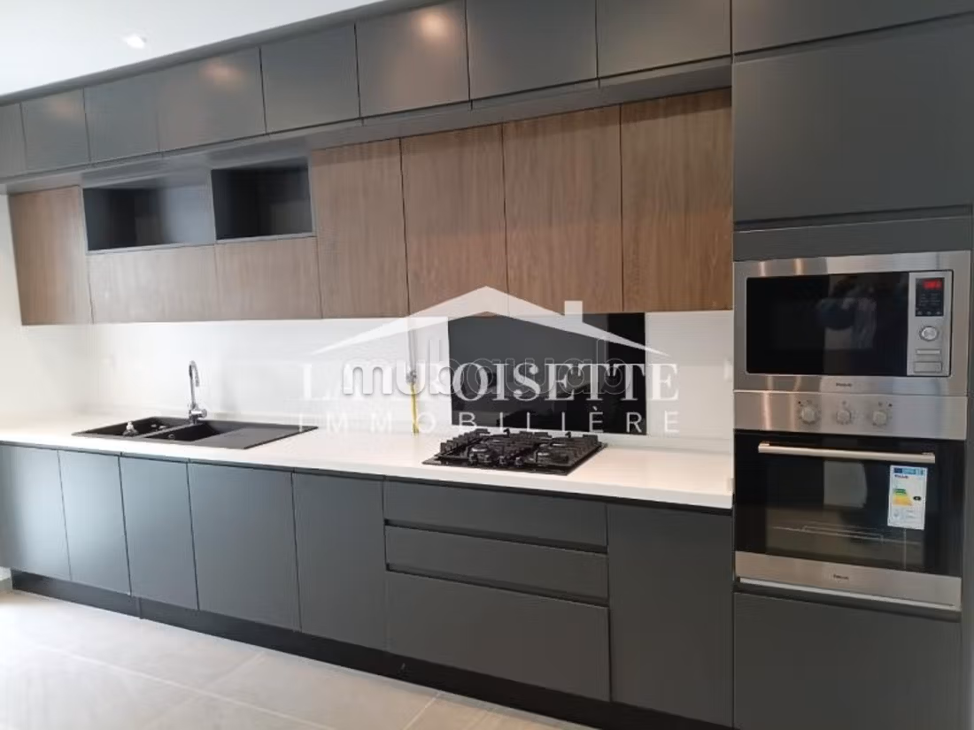 Appartement s2 meublé avec piscine à Gammarth