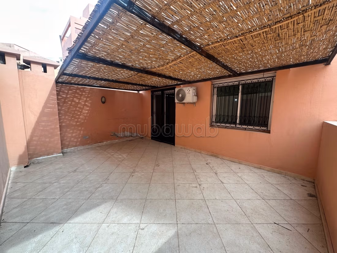 Appartement 114 m² à Camp Al Ghoul — 2