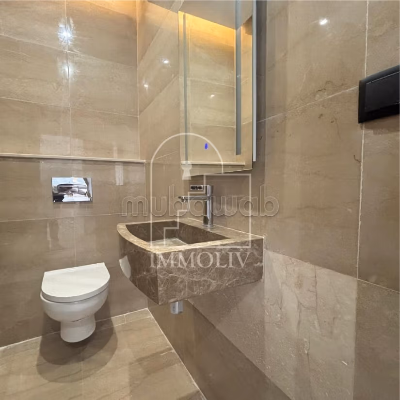 A vendre Appt S3 de 280m2 aux Jardins de Carthage