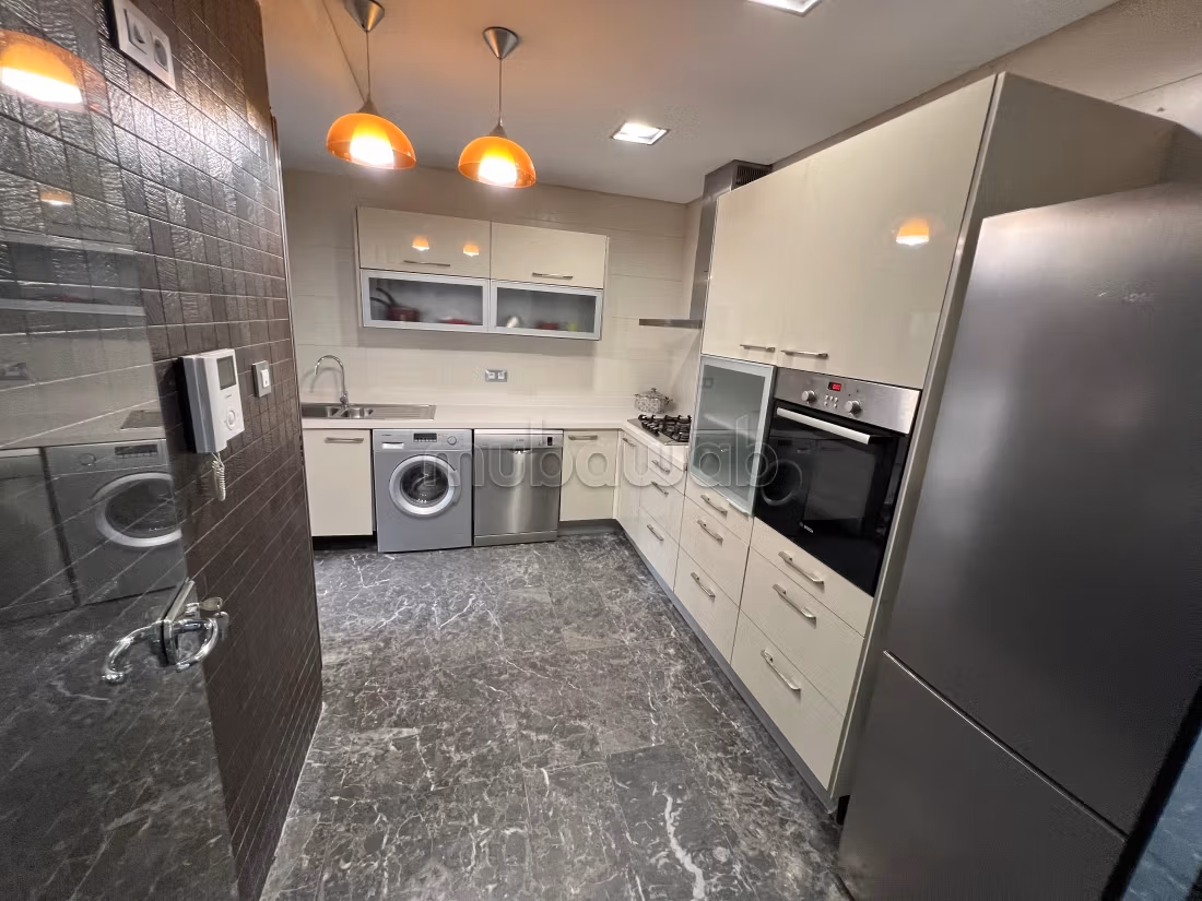 Magnifique apartement à louer à malabata — 3