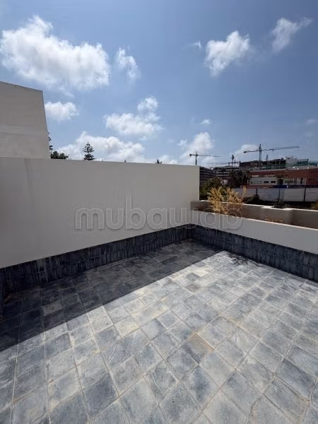 Studio premium avec terrasse