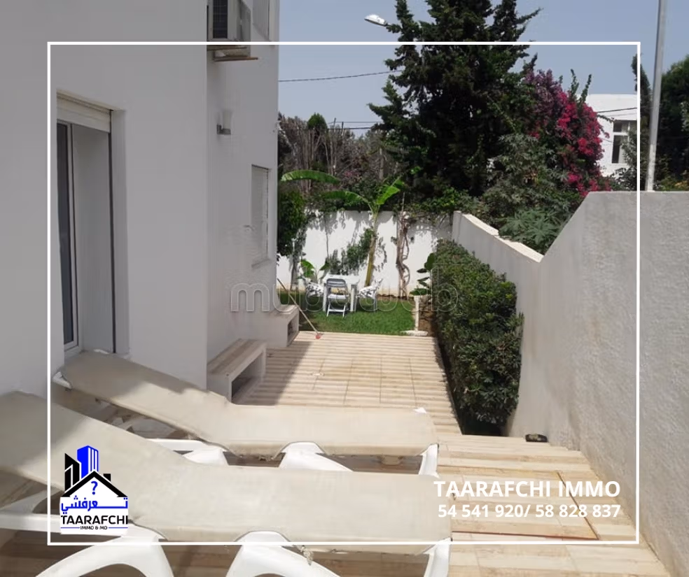 Villa con piscina a pochi passi dalla spiaggia a Hammamet