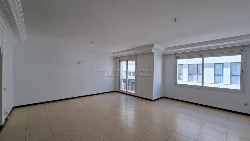 Apt 165 m² 3 chambres à rénover