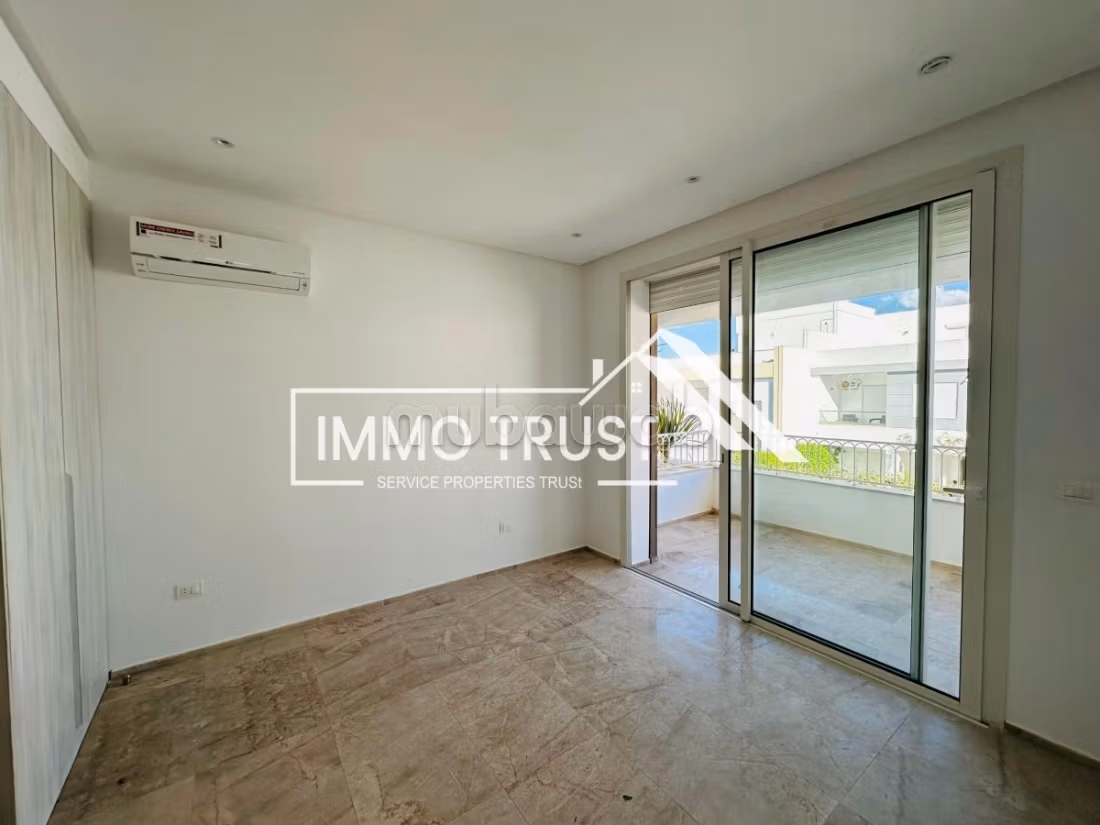 Villa S3 con giardino a Gammarth