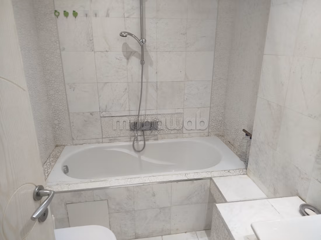 Un S3 di alto livello elegantemente arredato