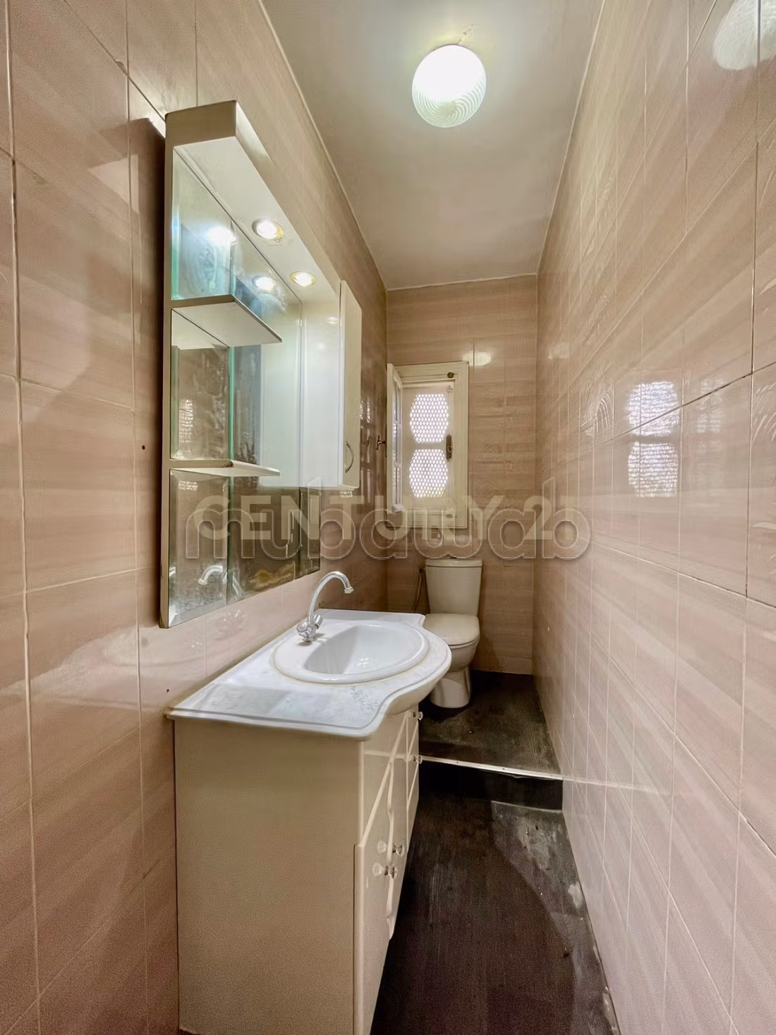 In affitto: Villa S7 con giardino e piscina