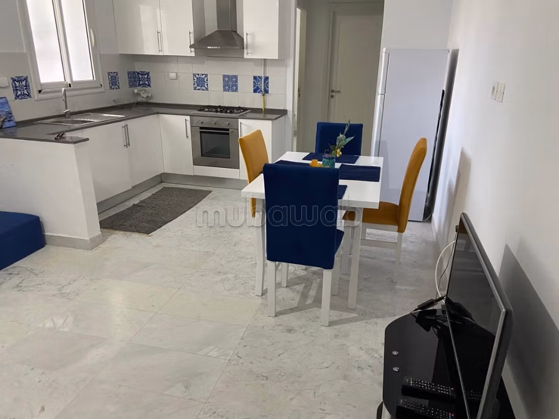 Appartements à louer à Zone Touristique.
Surface de 50 m².
Double vitrage et porte blindée