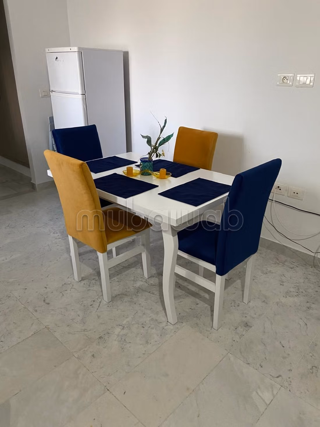 Appartements à louer à Zone Touristique.
Surface de 50 m².
Double vitrage et porte blindée