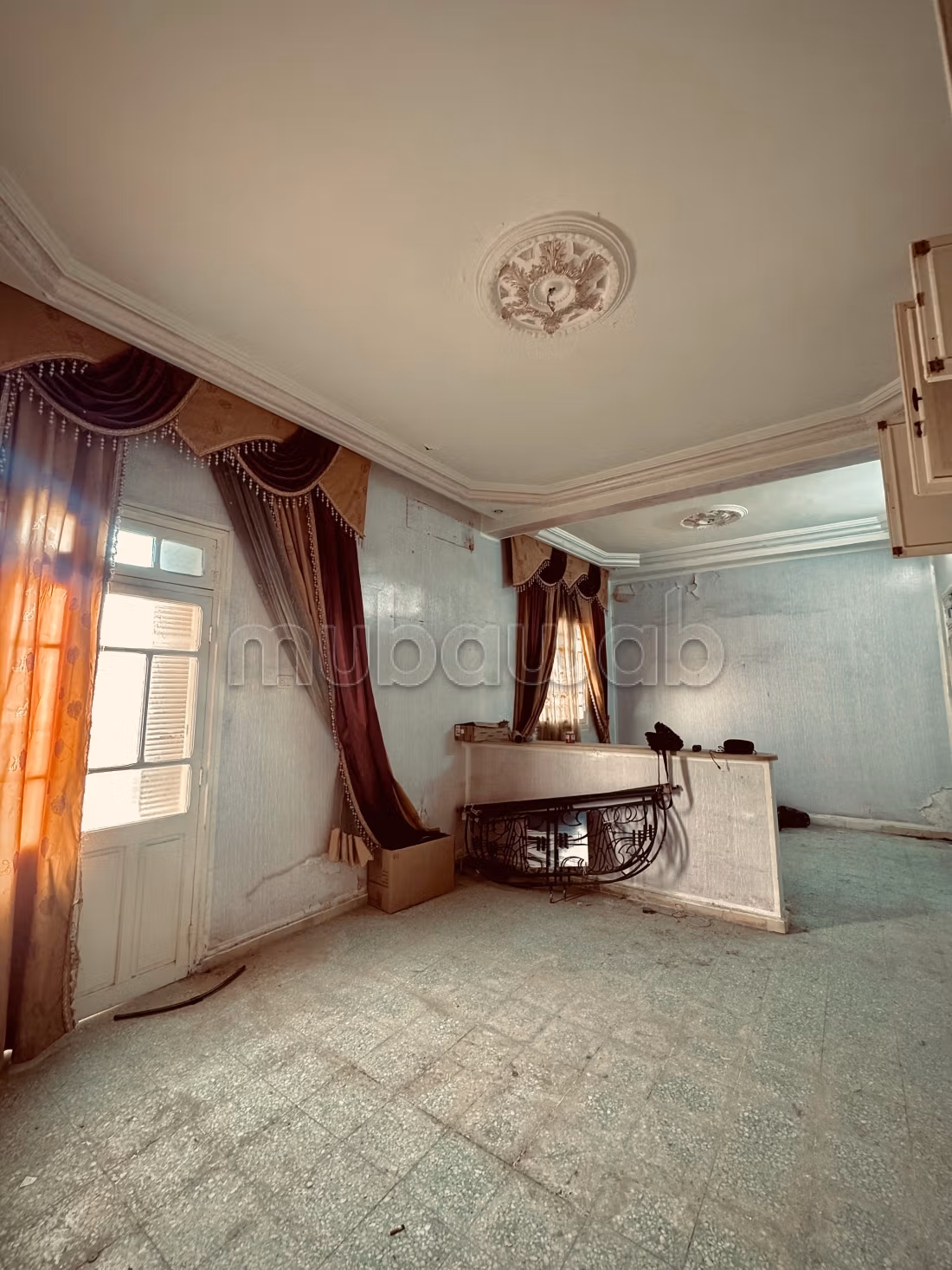 Appartement à l'achat. 3 chambres. Grand balcon