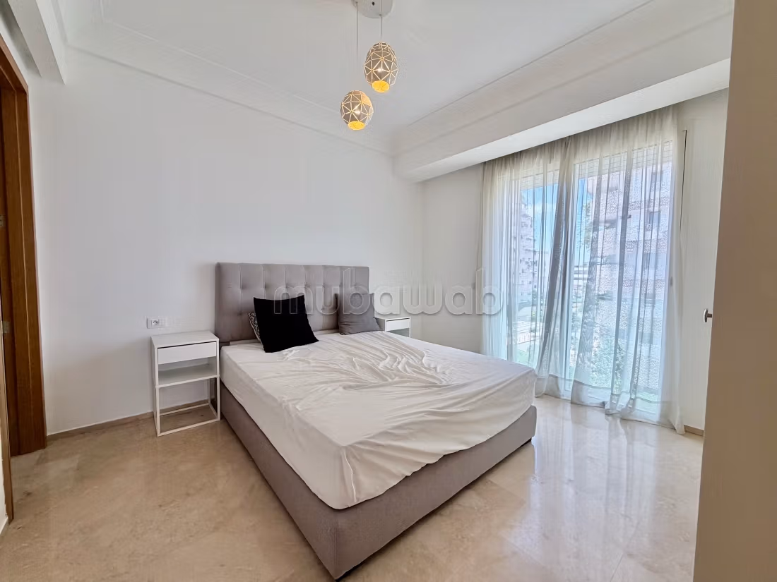 Studio arredato in affitto con rooftop privato