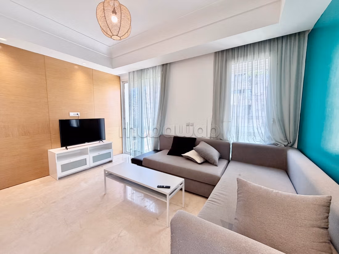 Studio arredato in affitto con rooftop privato