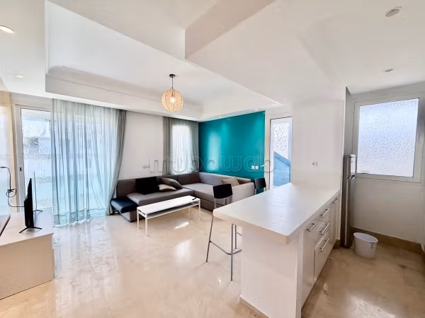 Studio arredato in affitto con rooftop privato