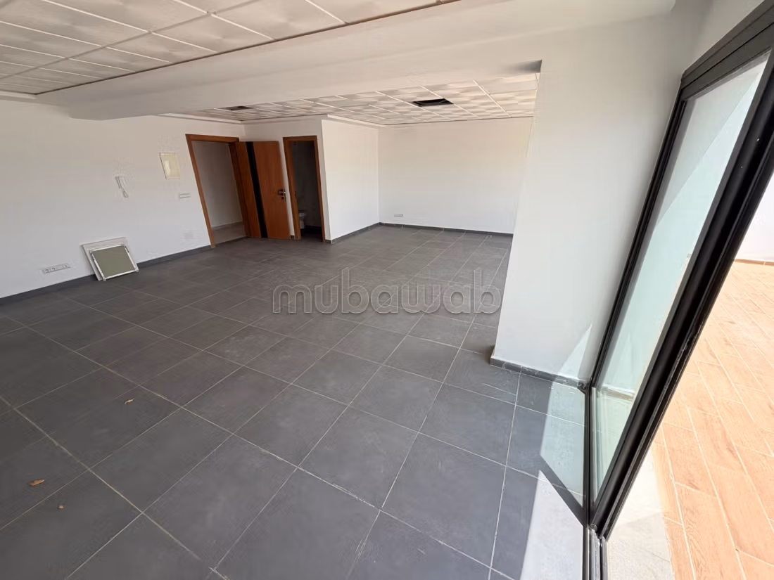 Bureau à vendre – Dar Tounsi, Tanger