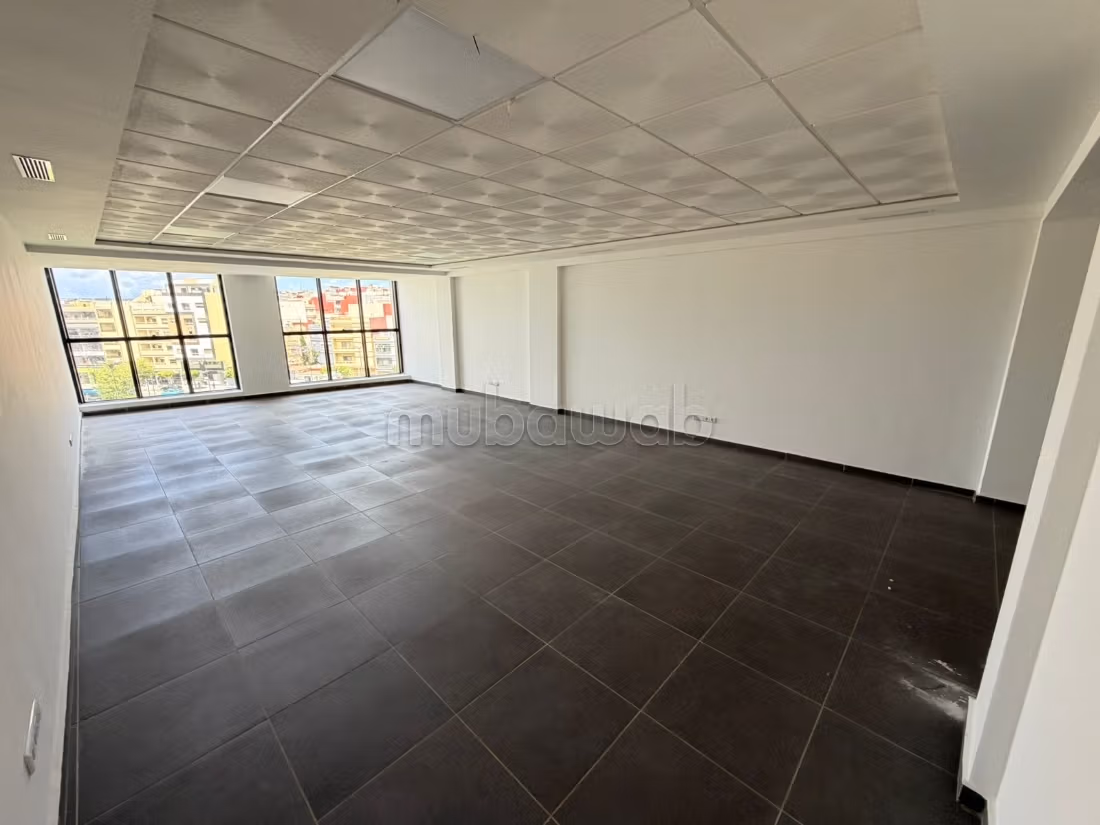 Bureau à vendre – Dar Tounsi, Tanger
