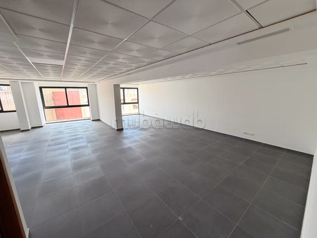 Bureau à vendre – Dar Tounsi, Tanger