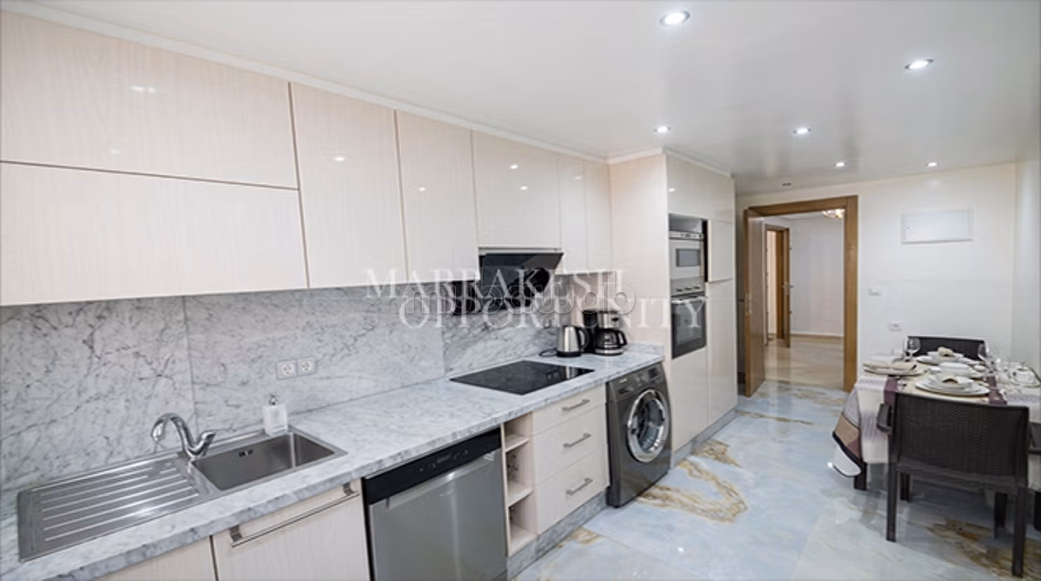 Appartement spacieux meublé à vendre à Guéliz — 4