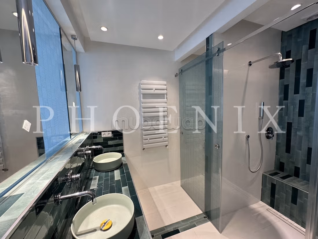 Appartamento S4 con terrazza con vista mare a Gammarth