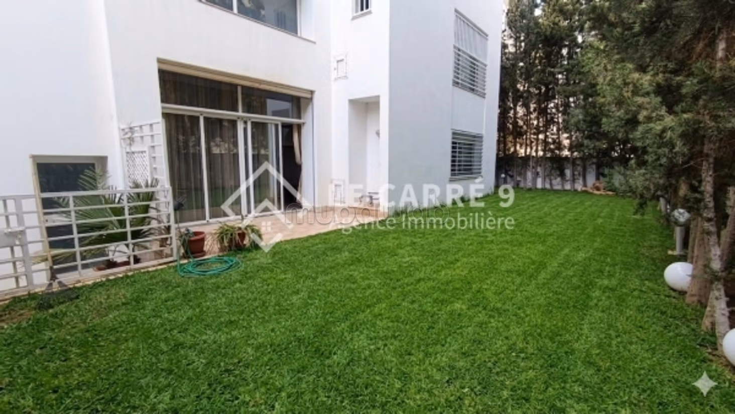 A louer un duplex S5 avec jardin au lac 2