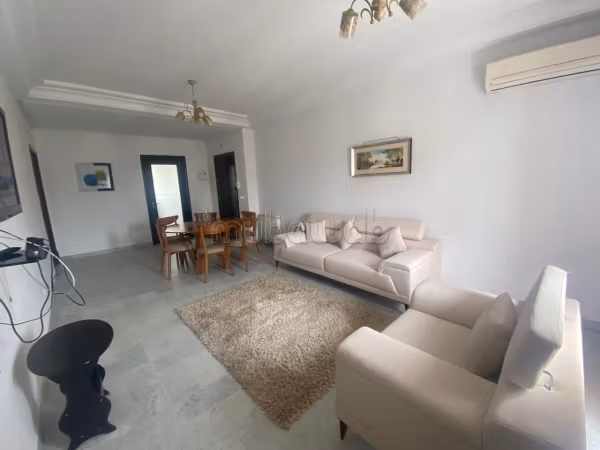 A beautifully furnished S2