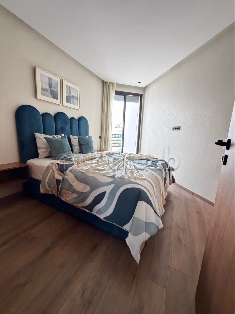 Louez cet appartement à Les princesses.
Superficie 52 m².
Meublé — 6