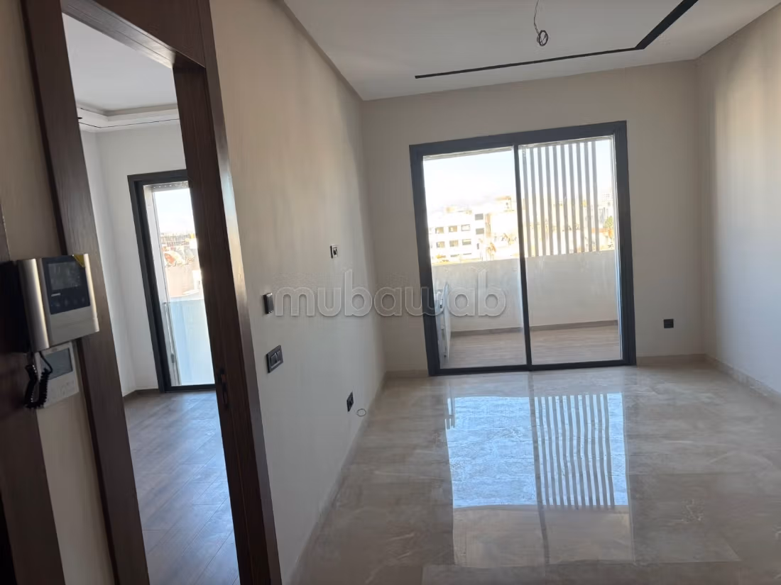 Louez cet appartement à Californie.
Surface de 50 m².
Jardin — 6