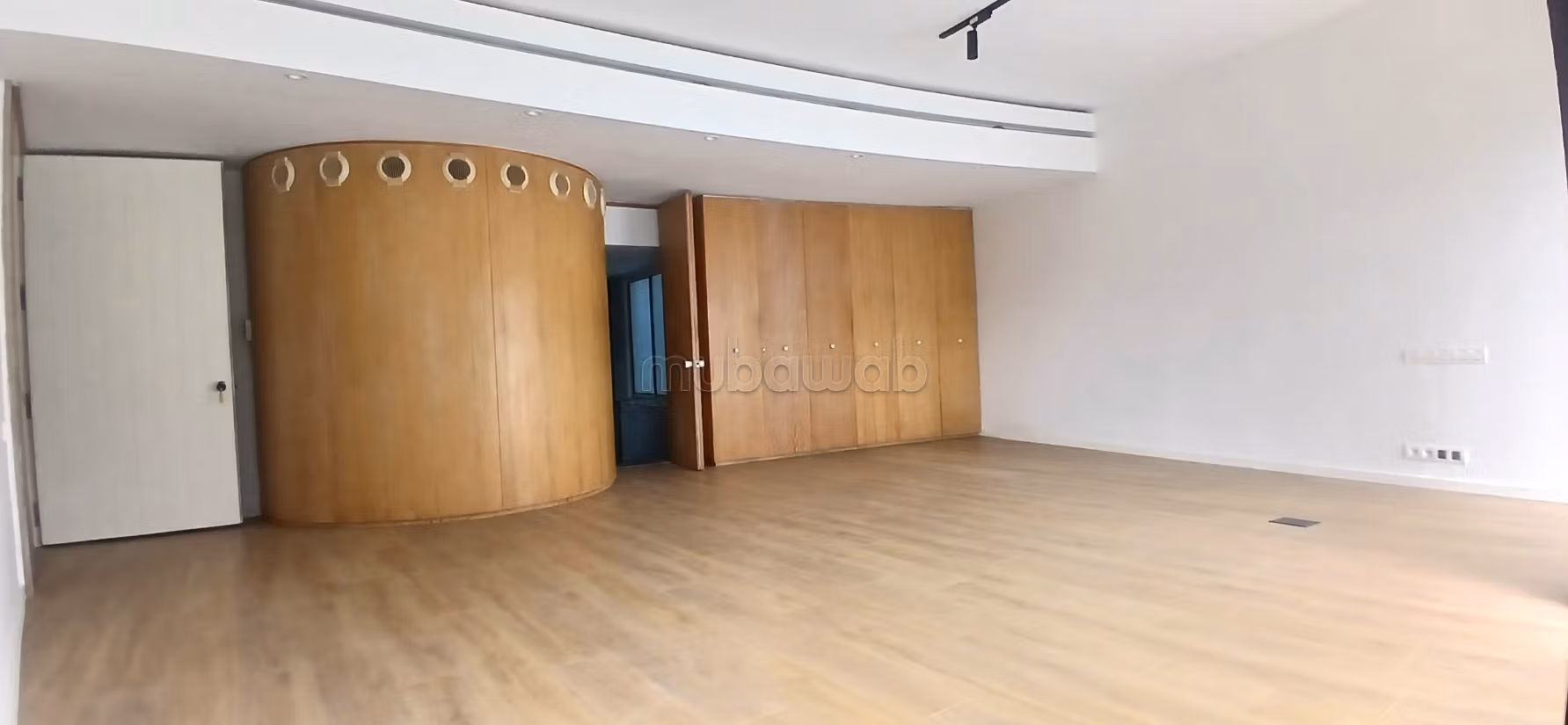 Villa Prestige Usage Bureau Souissi, Rabat 1 600 m² de Terrain