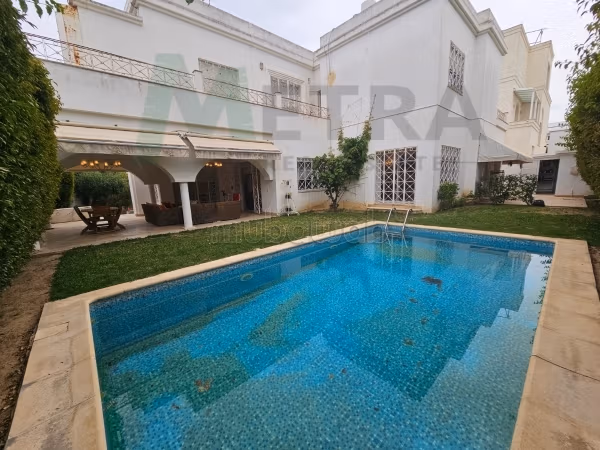 Vente villa de luxe à Gammarth