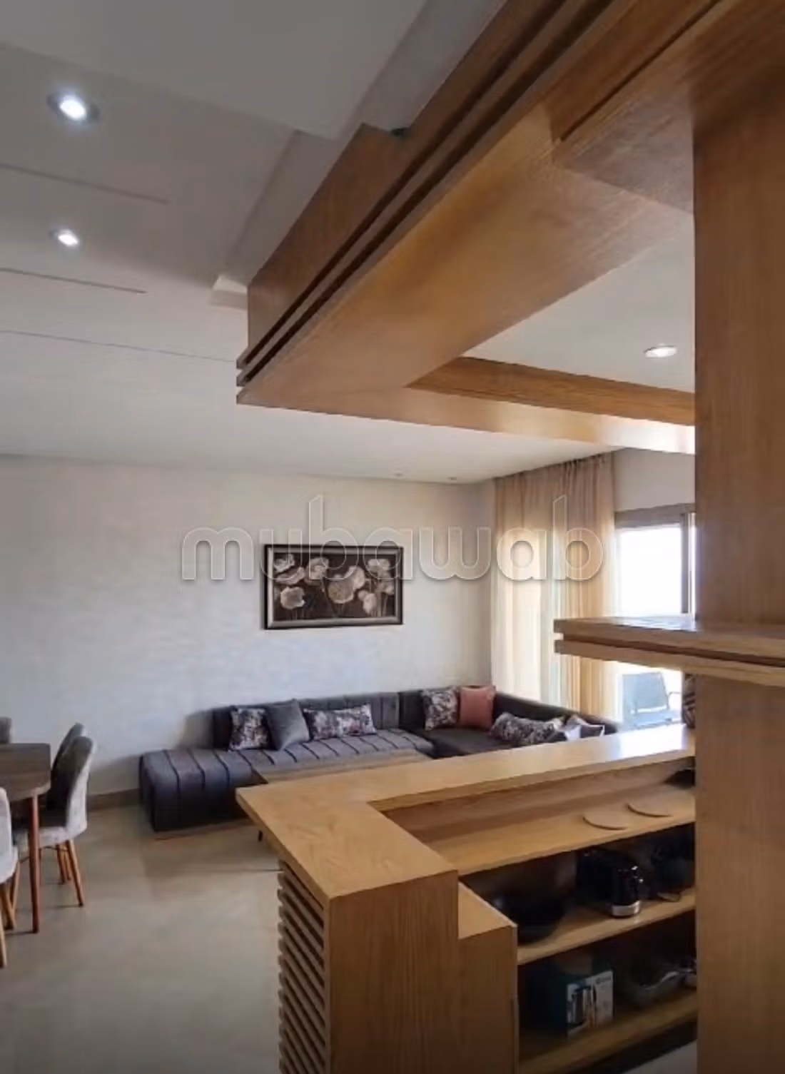 Appartement meublé sans vis à vis et étage élevé en location longue durée à CFC — 2