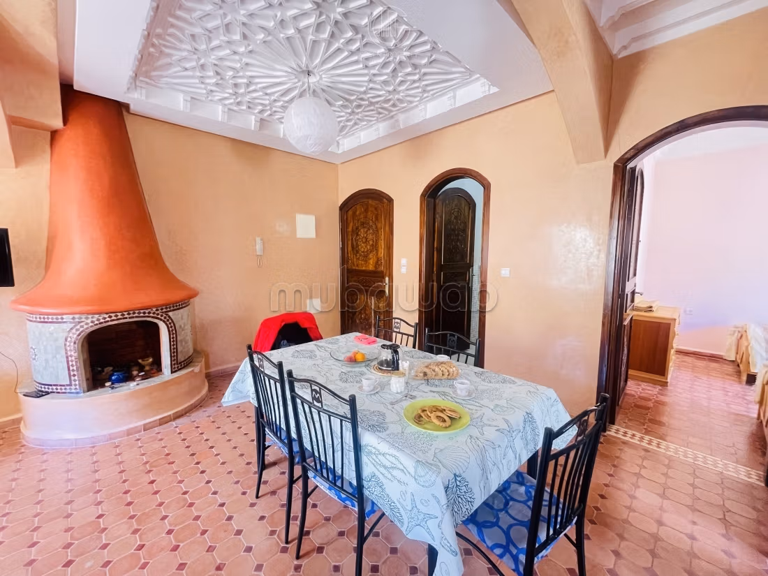 Appartement chaleureux avec cheminée