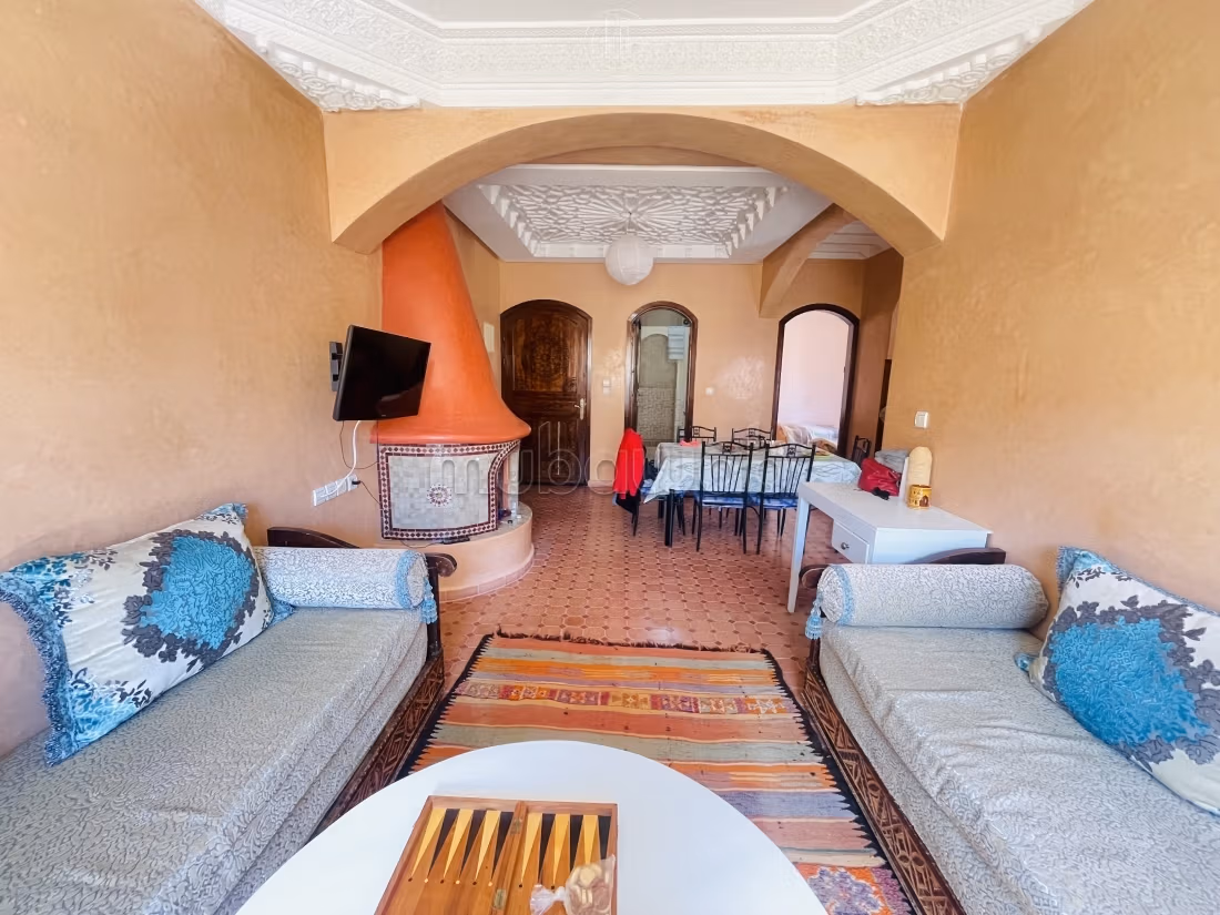 Appartement chaleureux avec cheminée