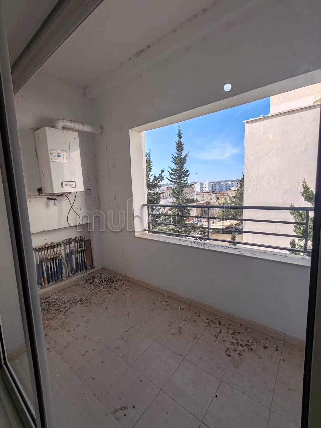 A vendre S1 à Cité Enkhilet – El Ghazela