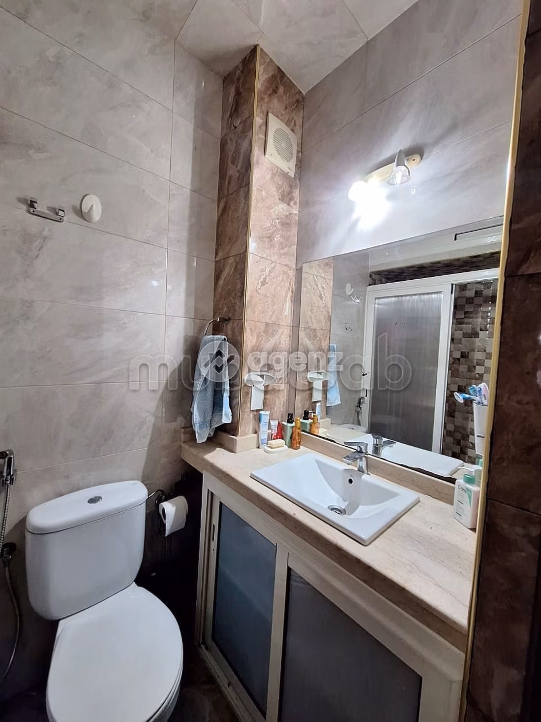 Appartamento in vendita 74 m², 2 camere Ain Borja Casablanca