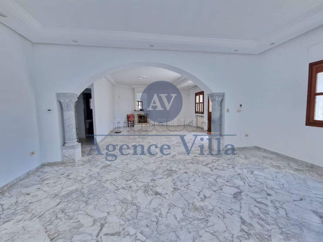 Villa a pianterreno S4 a La Marsa