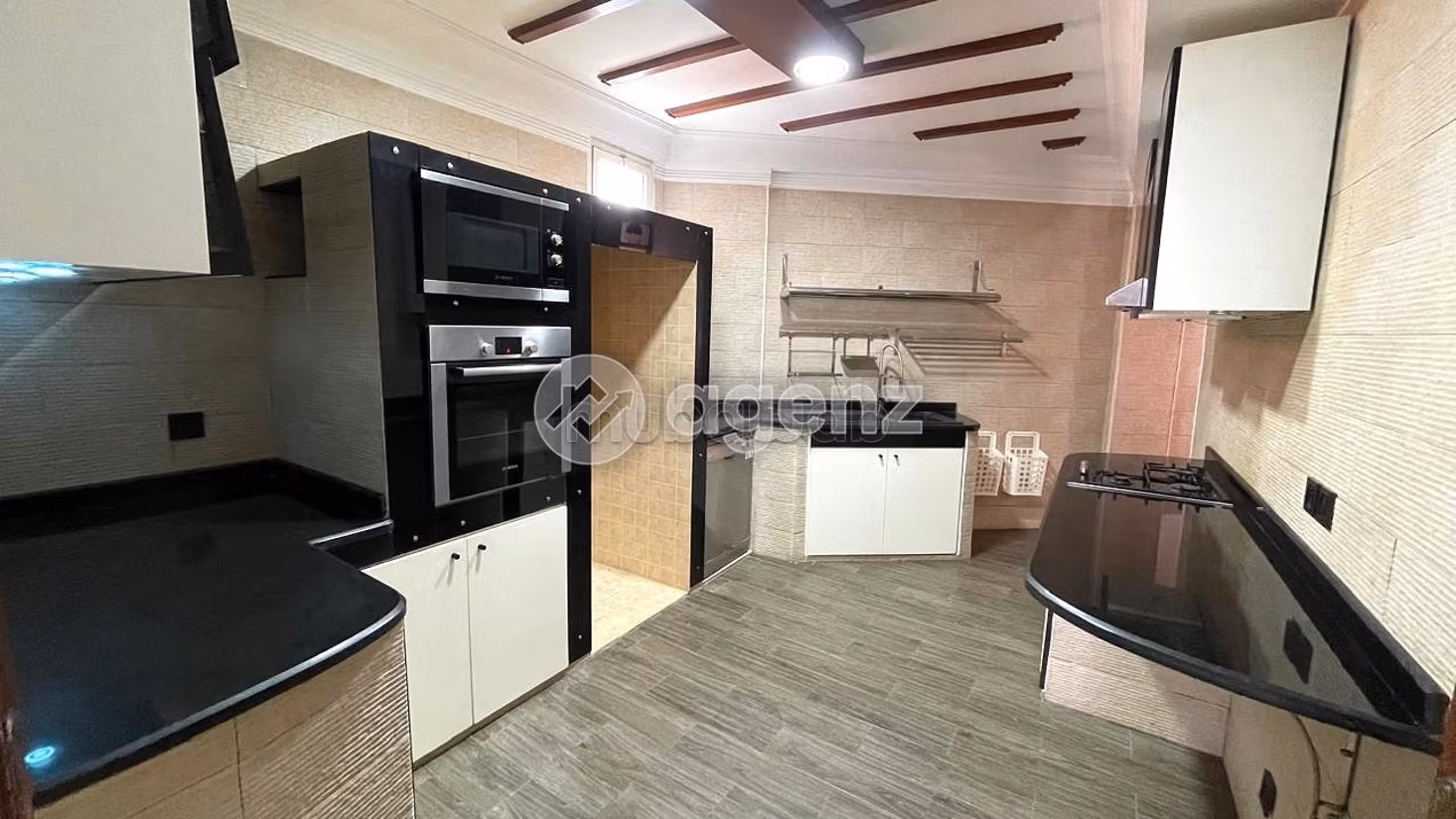 Appartement 98 m² f Maârif — 14
