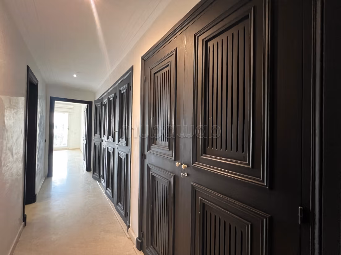 Appartement 185 m² à Ain Diab — 13