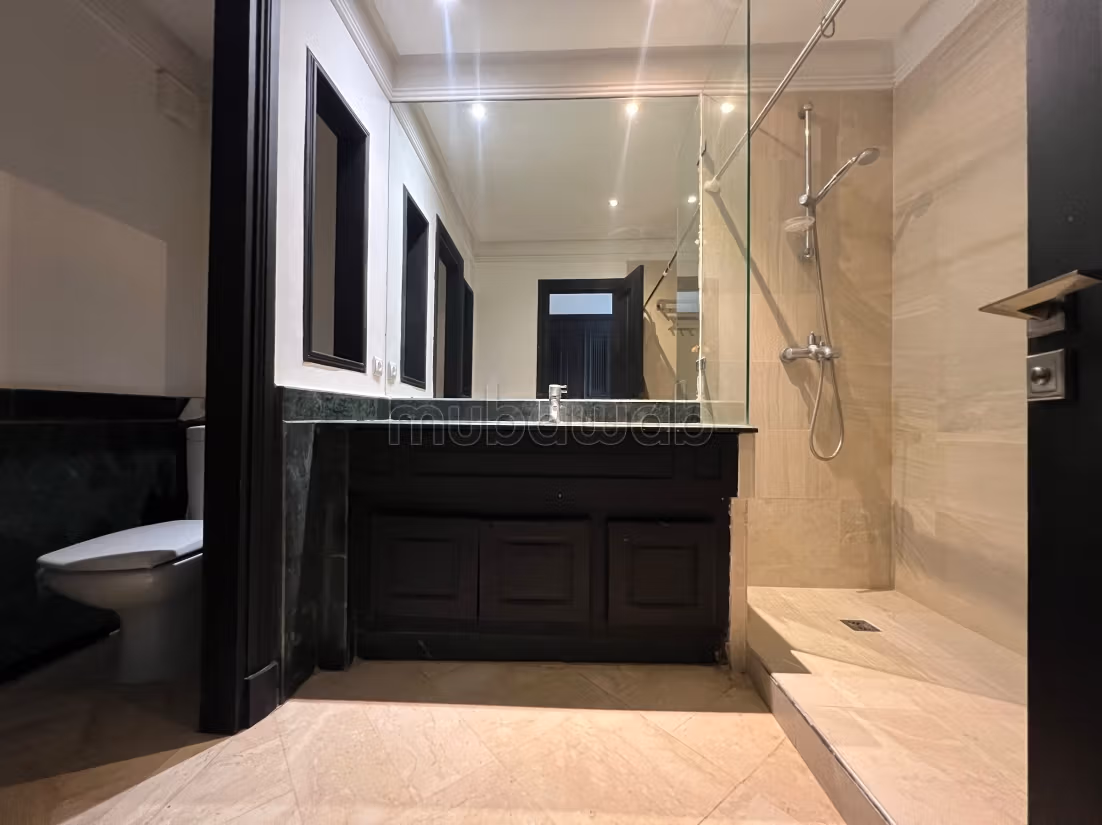 Appartement 185 m² à Ain Diab — 14