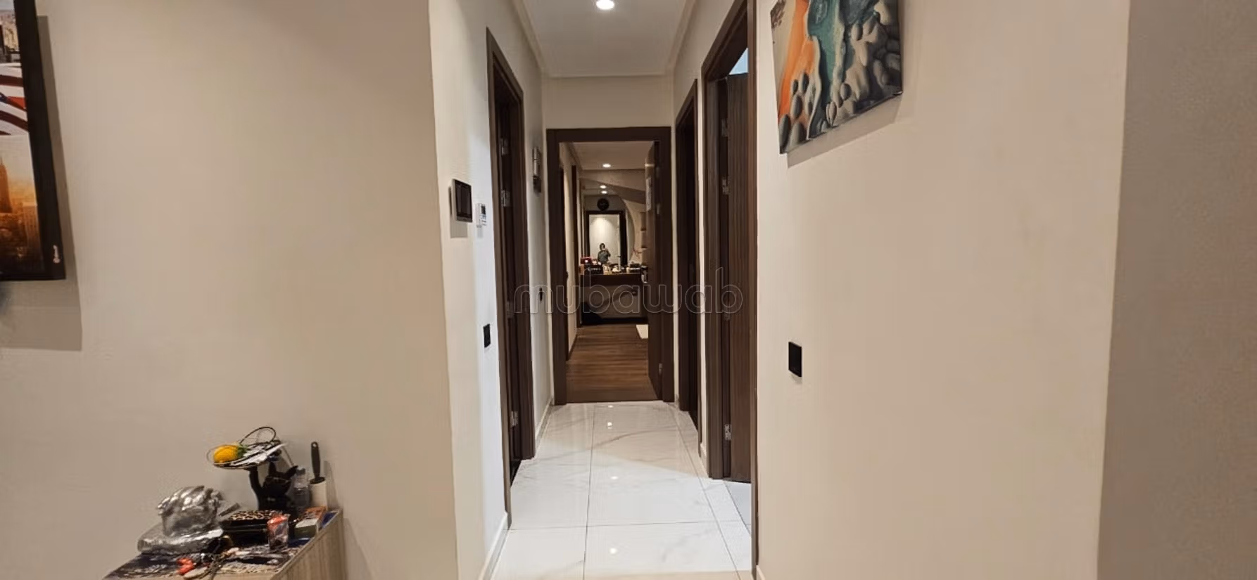 Appartement à l'achat à Maârif. 3 grandes pièces. Meublé — 3