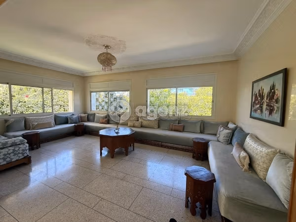 Villa à vendre 601 m², 6 chambres Oasis Casablanca