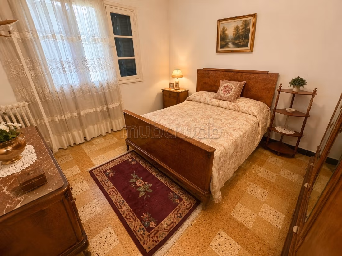 Character villa for sale on a 657m² plot