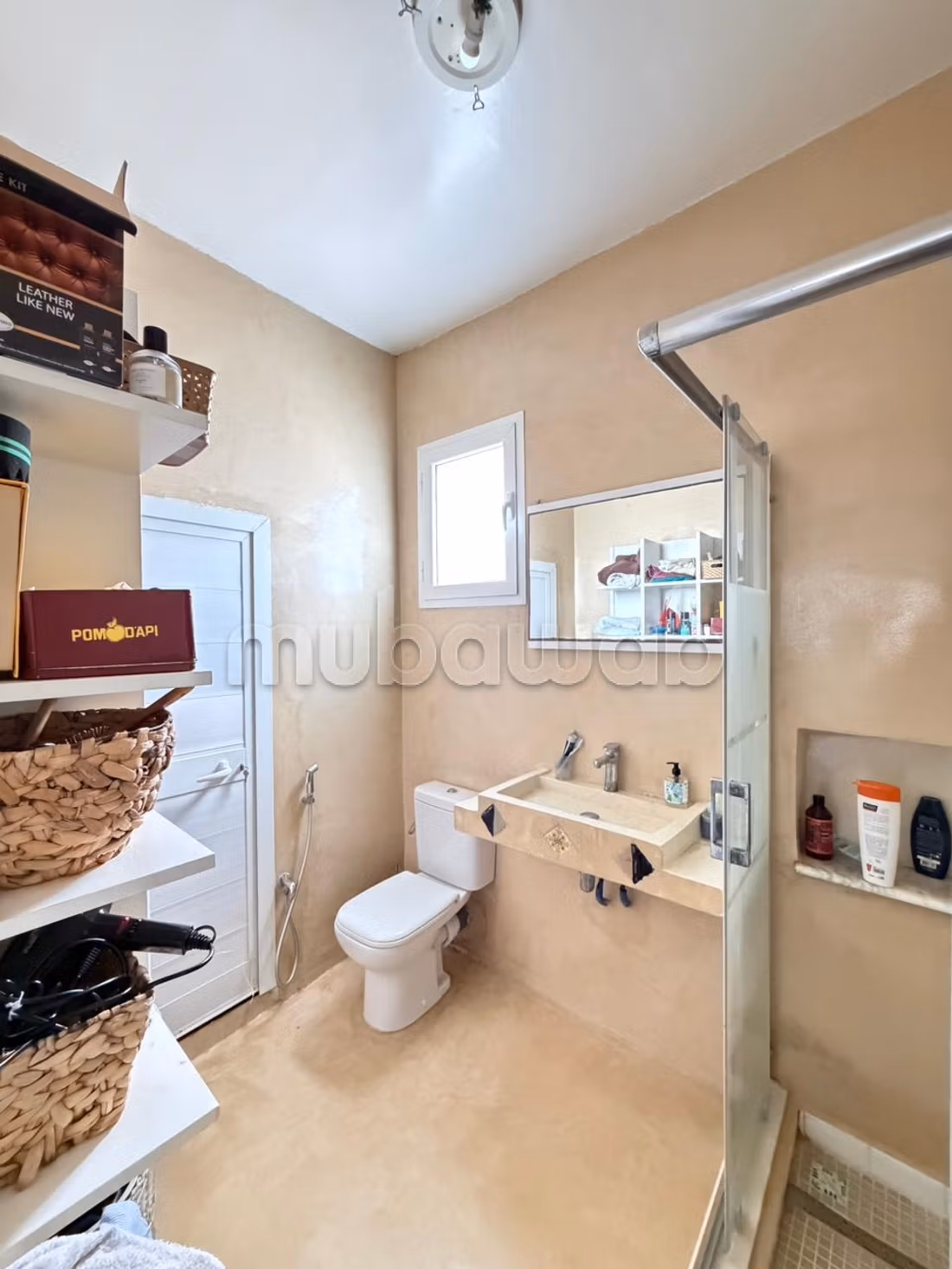 Bellissimo appartamento in affitto a La Marsa. Superficie 150 m². Arredato