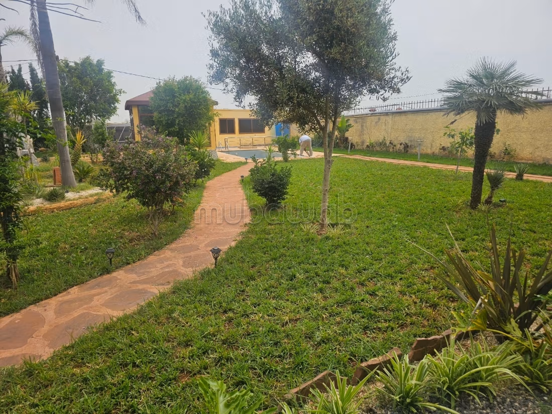 Hermosa finca titulada en venta cerca de Benslimane