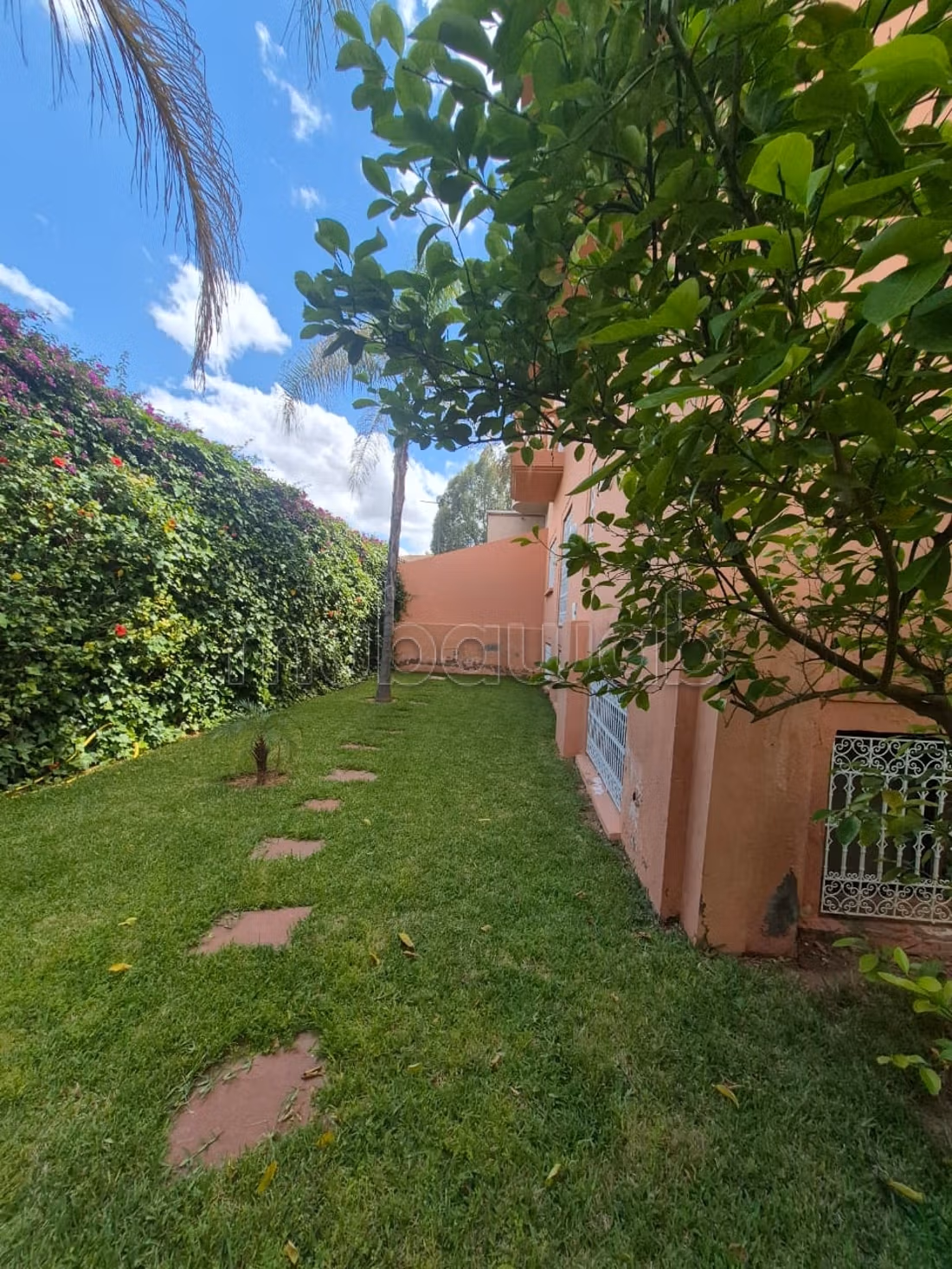 Bel appartement à vendre à Hay Targa. 6 grandes pièces. Bien meublé — 6